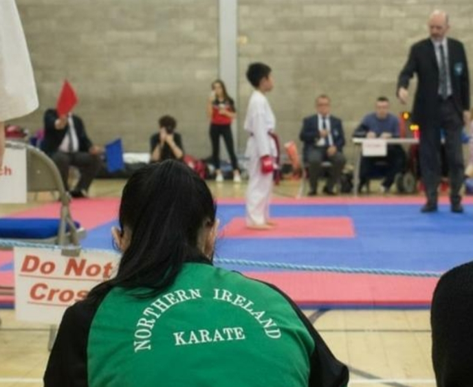 Rioghnach McGuigan coaching youngsters